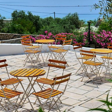 White Hotel Борш Екстериор снимка